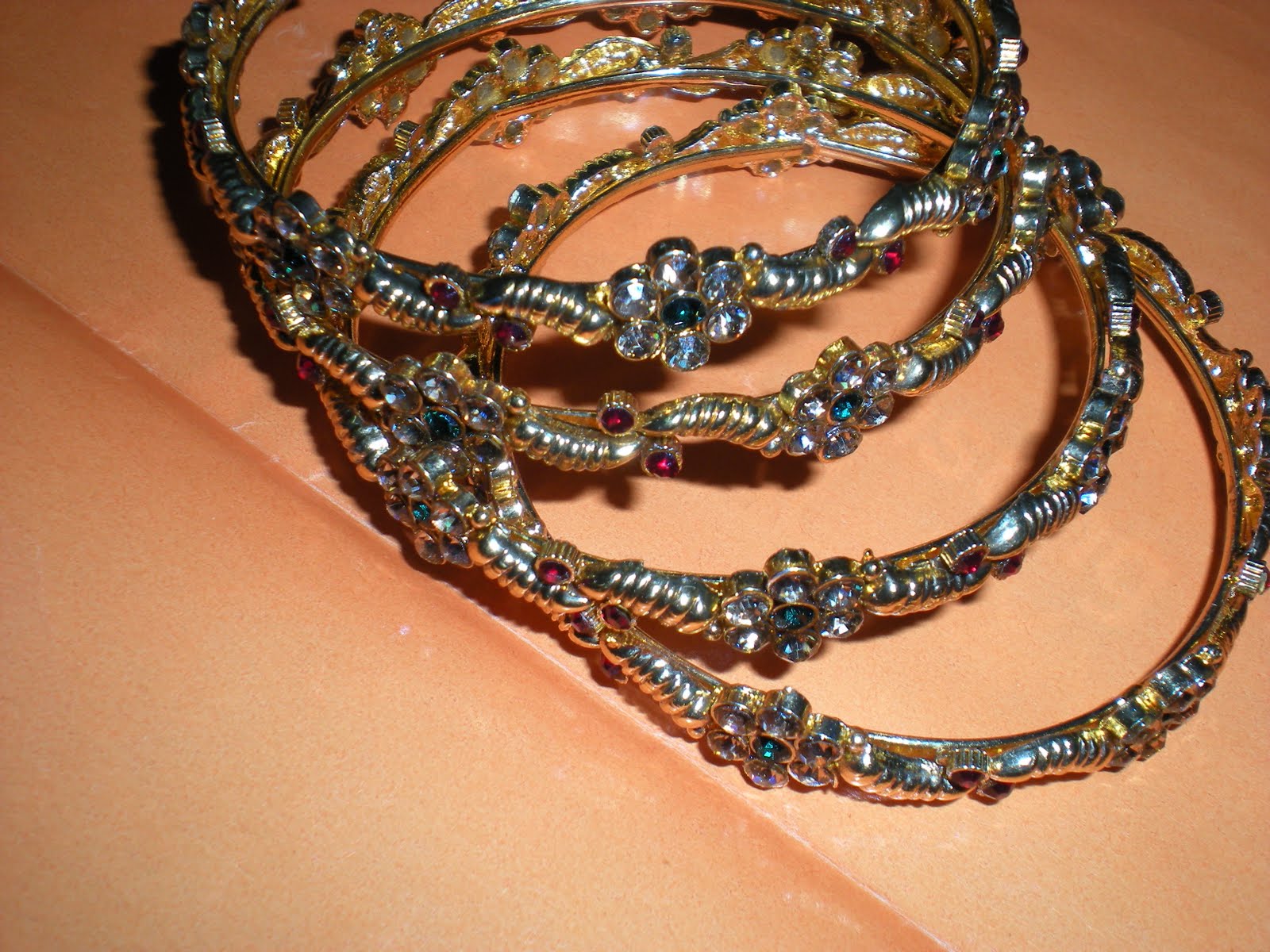 DEEPIKA IMITATION JEWELLERY bangles