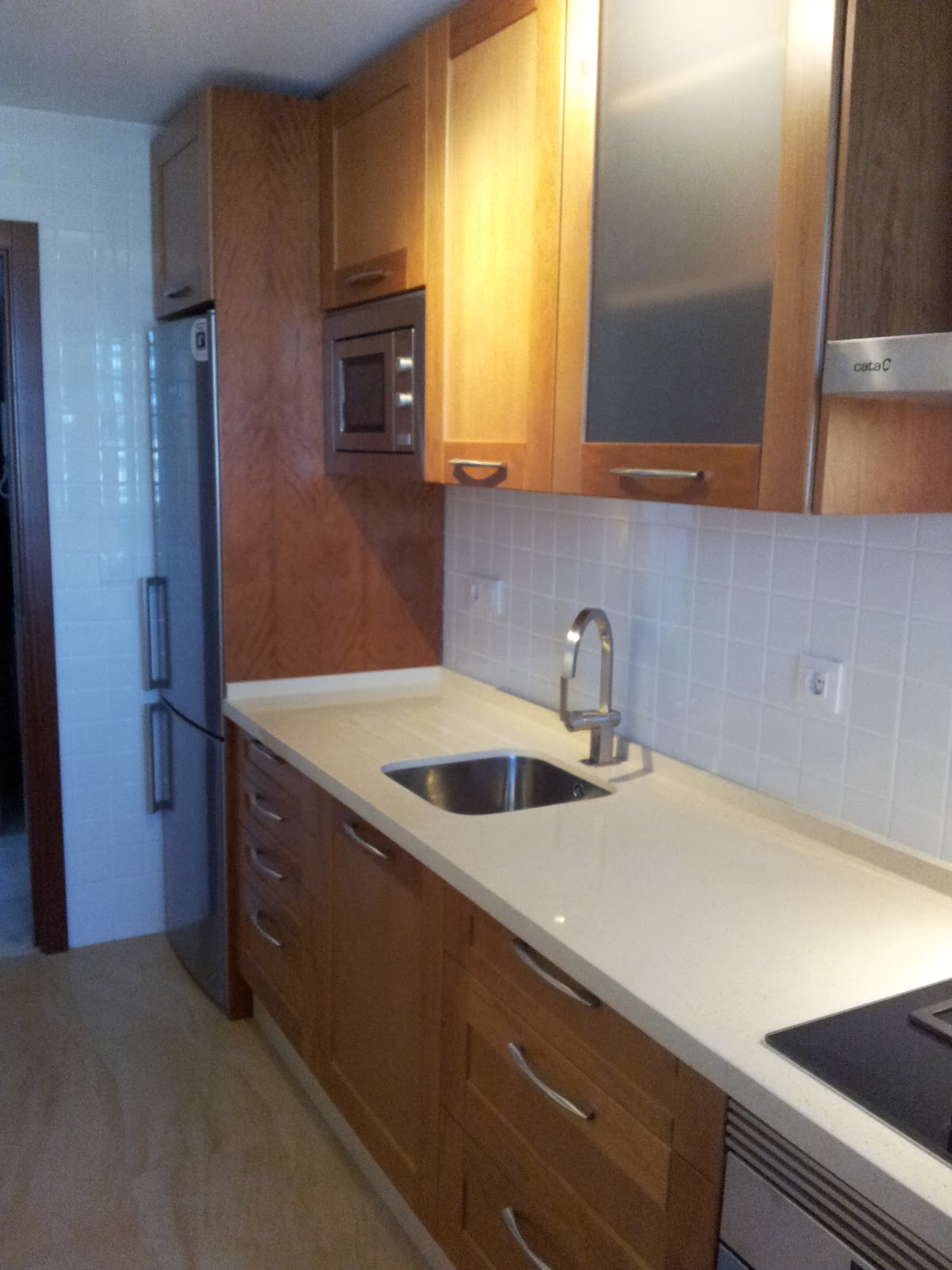 Sol, aire y madera, Cv en imágenes