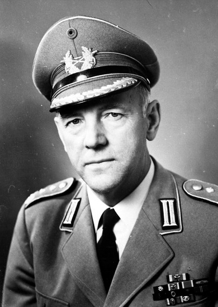 гельмут коль 1989.