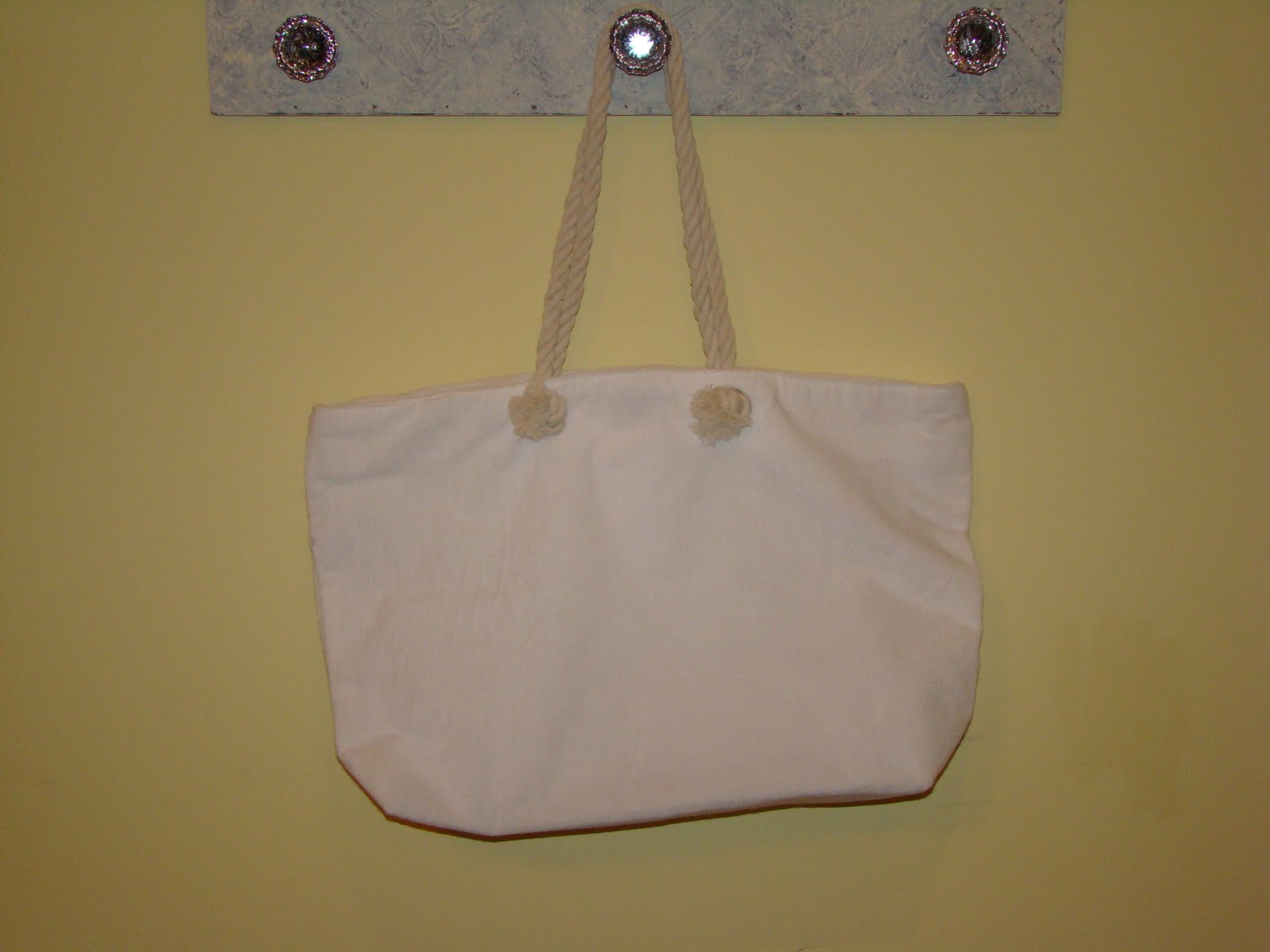 doodlebug designs, mg More cute totes