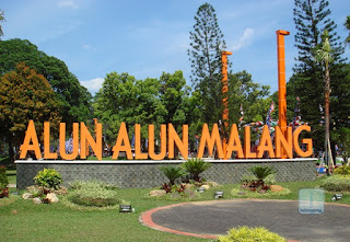 alun-alun kota Malang