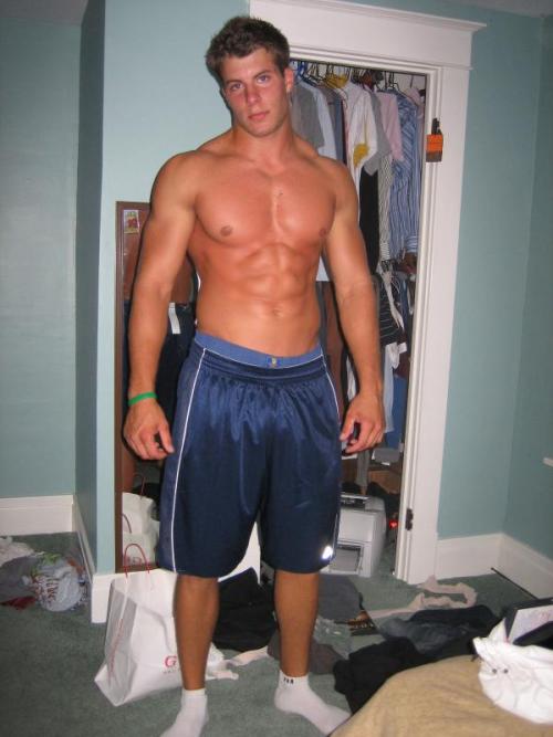 classic-bros-vintage-fit-shirtless-young-jocks-abs-sexy-baller-shorts