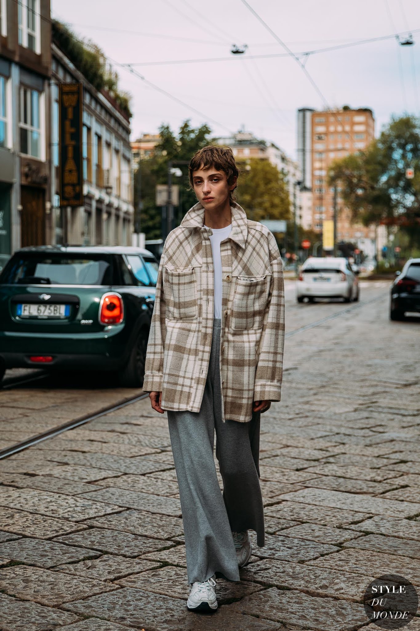 A Cool-Girl Way to Wear Lounge Pants Outside