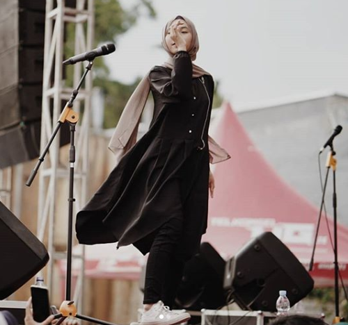 Kunci Gitar Mudah Lagu Halu Feby Putri