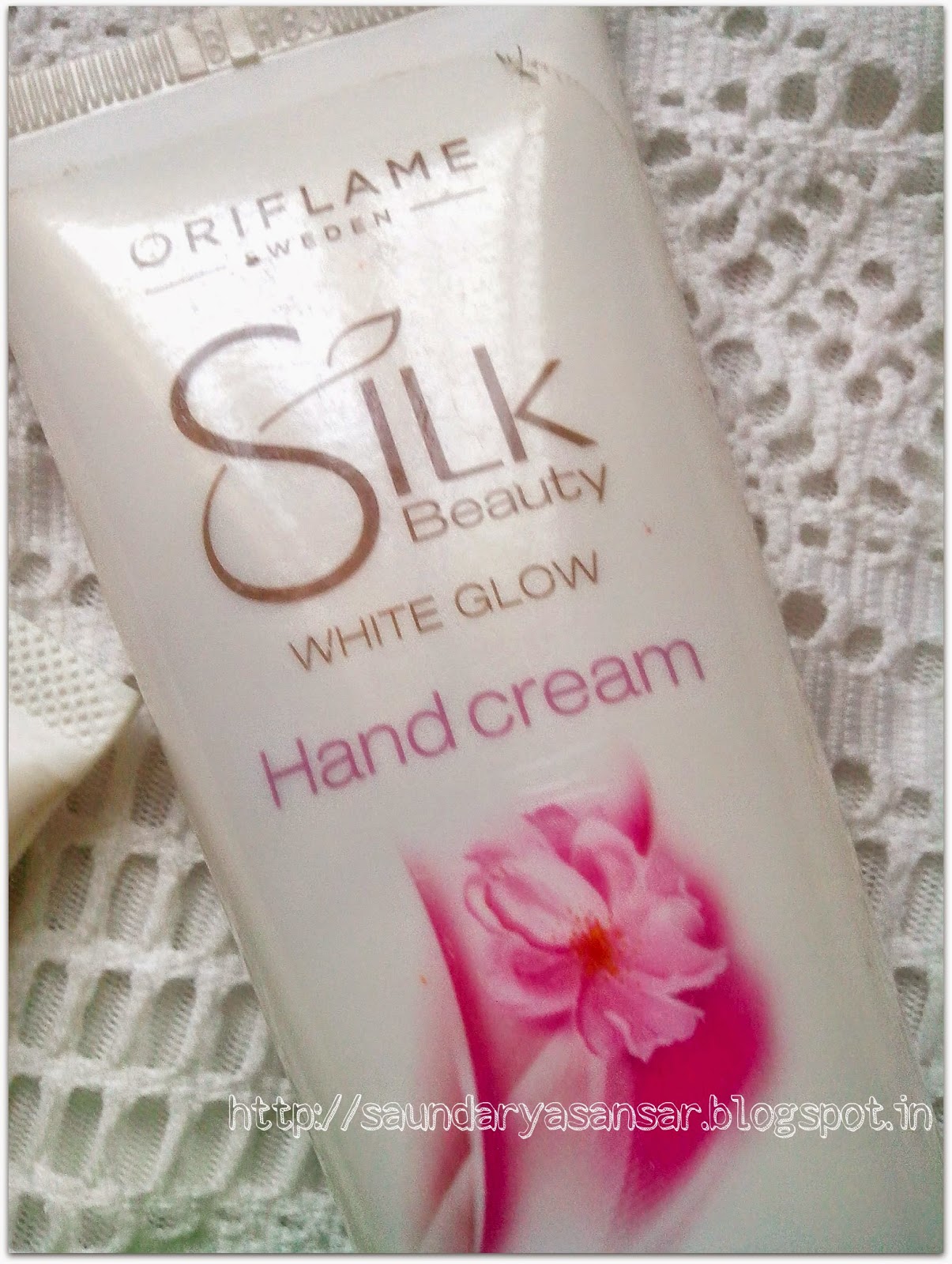 Beauty and Fashion obsessions Day & Night Hand Cream from Aroma Magic