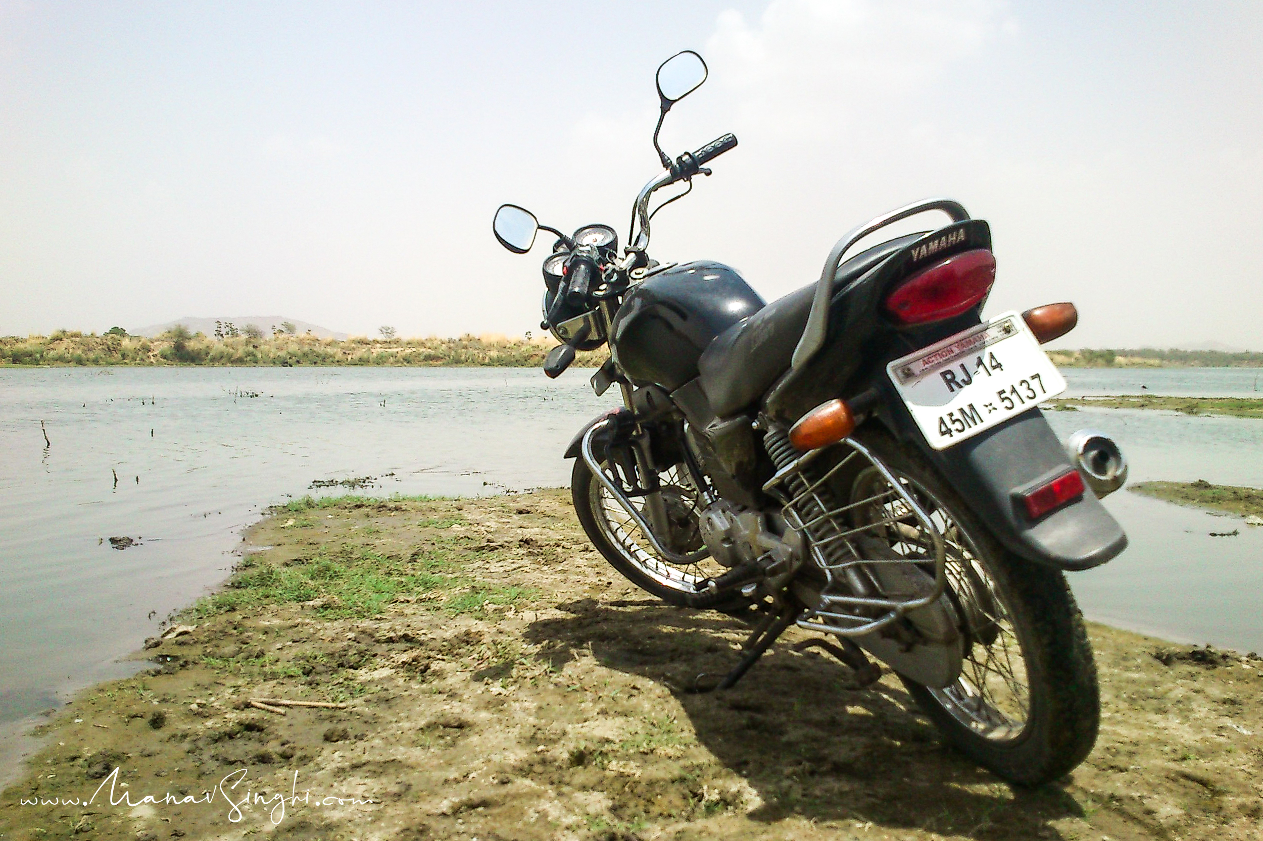 Mobile Shot Taken at Kanota Dam, Jaipur on 20-June-2012 and My Bike in those Days. . . :)