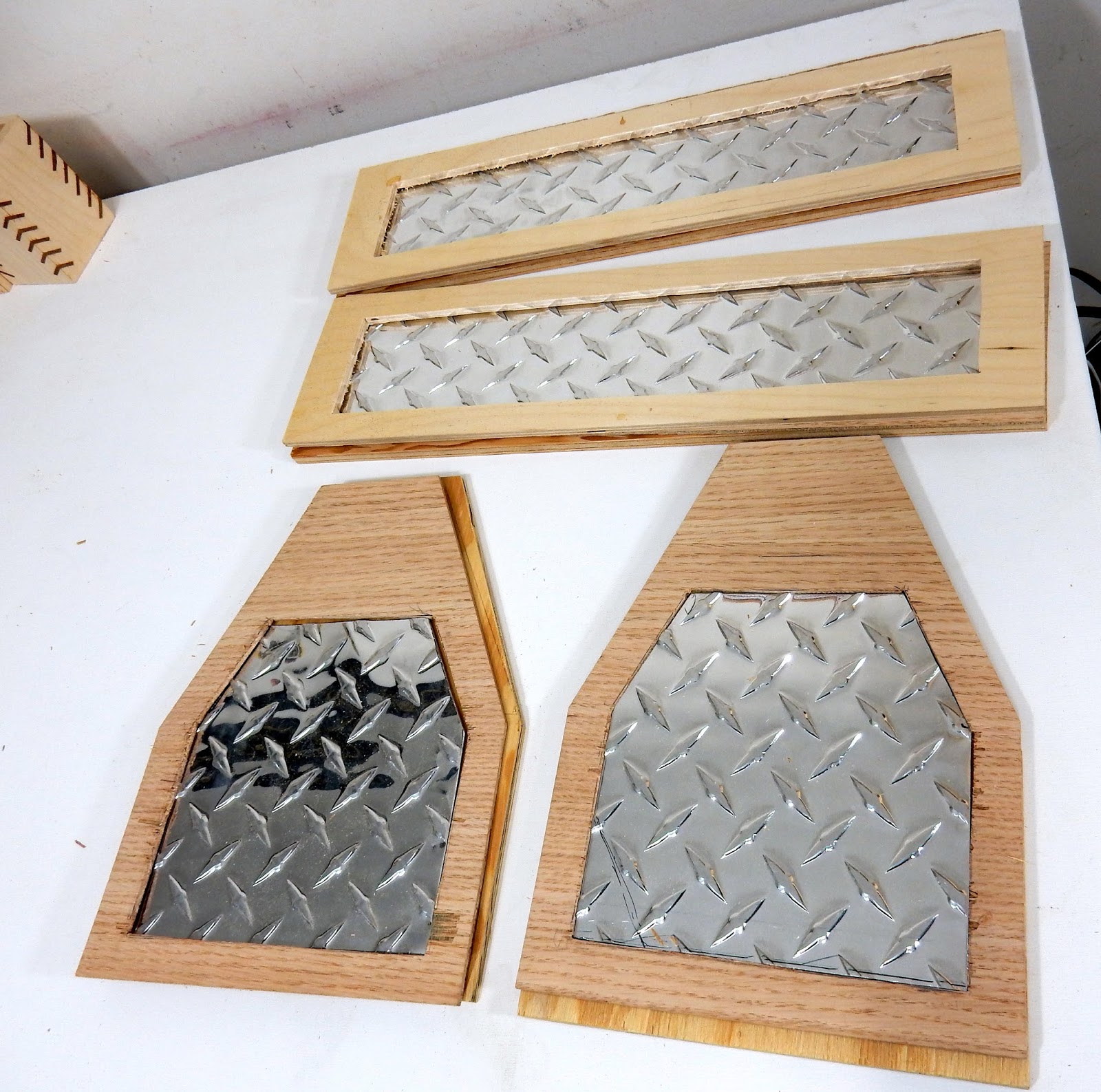 Jax Design Diamond plate tool box