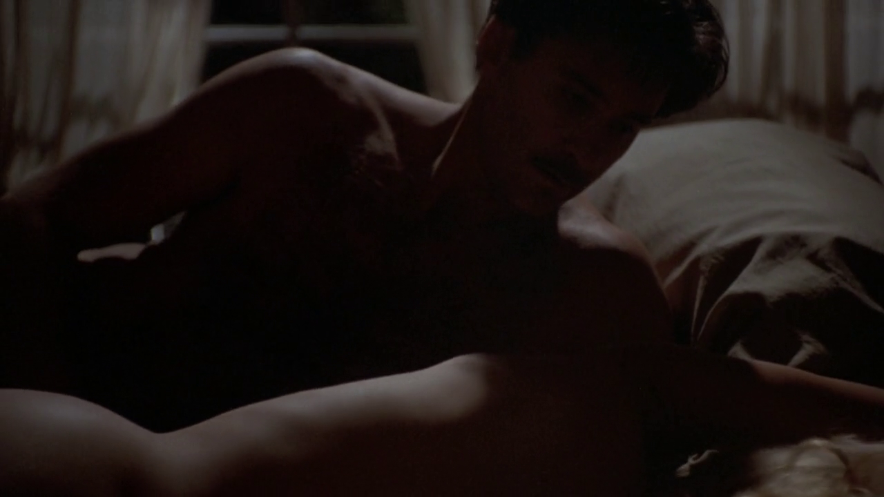 Kevin Kline nude in Consenting Adults.