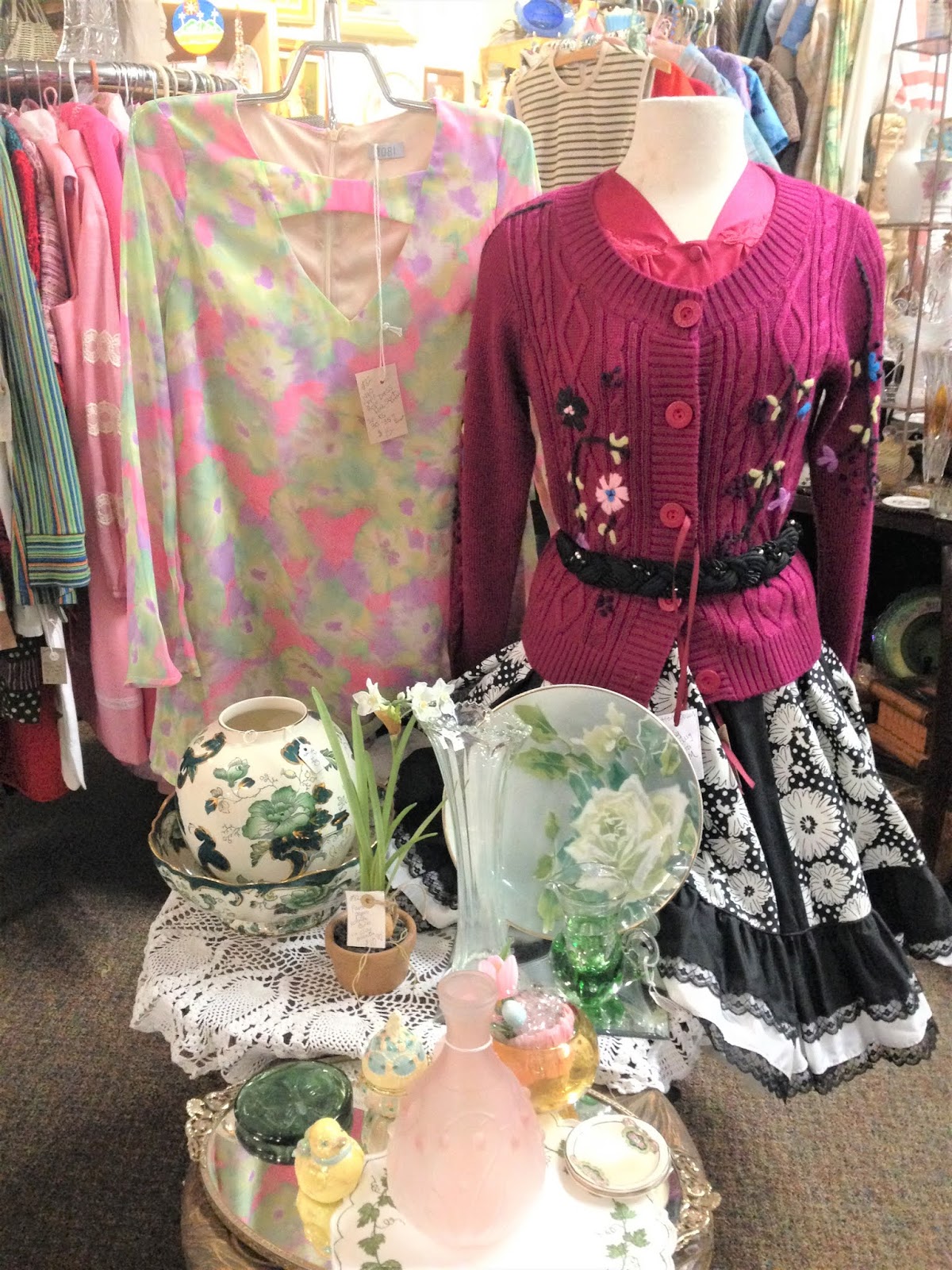 Mission Galleria Space 82 Vintage Clothing and Nick Nacks Mission