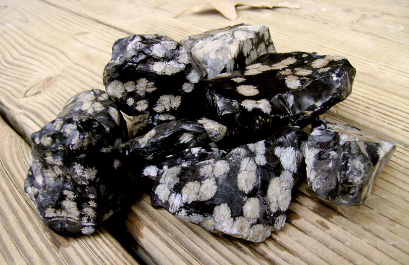 *Ornate Oriental* Because we love gemstones too. Snowflake Obsidian Gemstone Properties