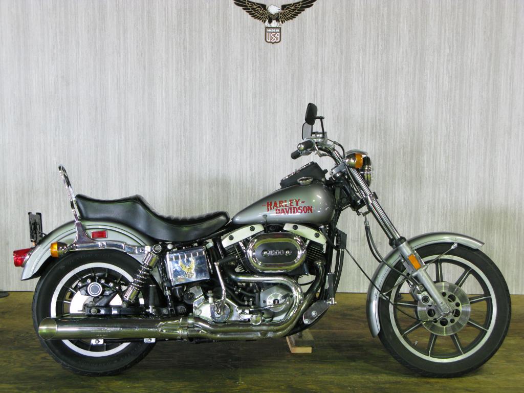 1977 fxs