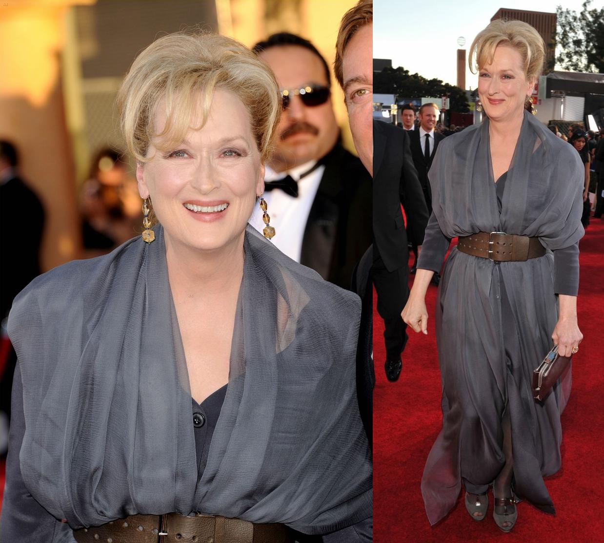 http://1.bp.blogspot.com/-eF3-hvaku5U/TyaJJW2EWxI/AAAAAAAAEmQ/jC3eADsYrcQ/s1600/Meryl+Streep+In+Vivienne+Westwood+-+2012+Screen+Actors+Guild+Awards.jpg