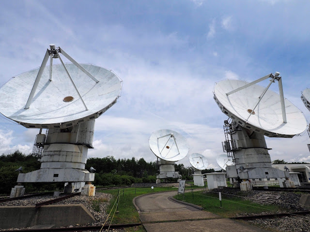 国立天文台 野辺山宇宙電波観測所　パラボラアンテナ