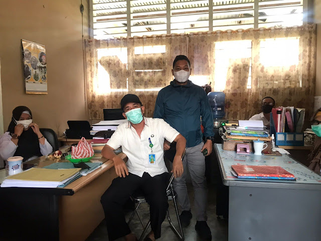 Secara Mendadak Wabup Lingga Sidak ke Kantor OPD Jelang Jam Pulang Kantor Secara Mendadak Wabup Lingga Sidak ke Kantor OPD Jelang Jam Pulang Kantor