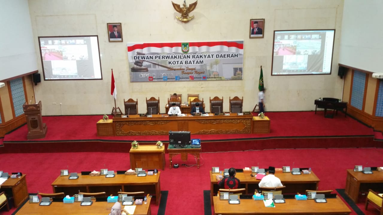 KUA PPAS APBD Batam 2022: Kesepakatan Diundur, Pembahasan Belum Selesai KUA PPAS APBD Batam 2022: Kesepakatan Diundur, Pembahasan Belum Selesai