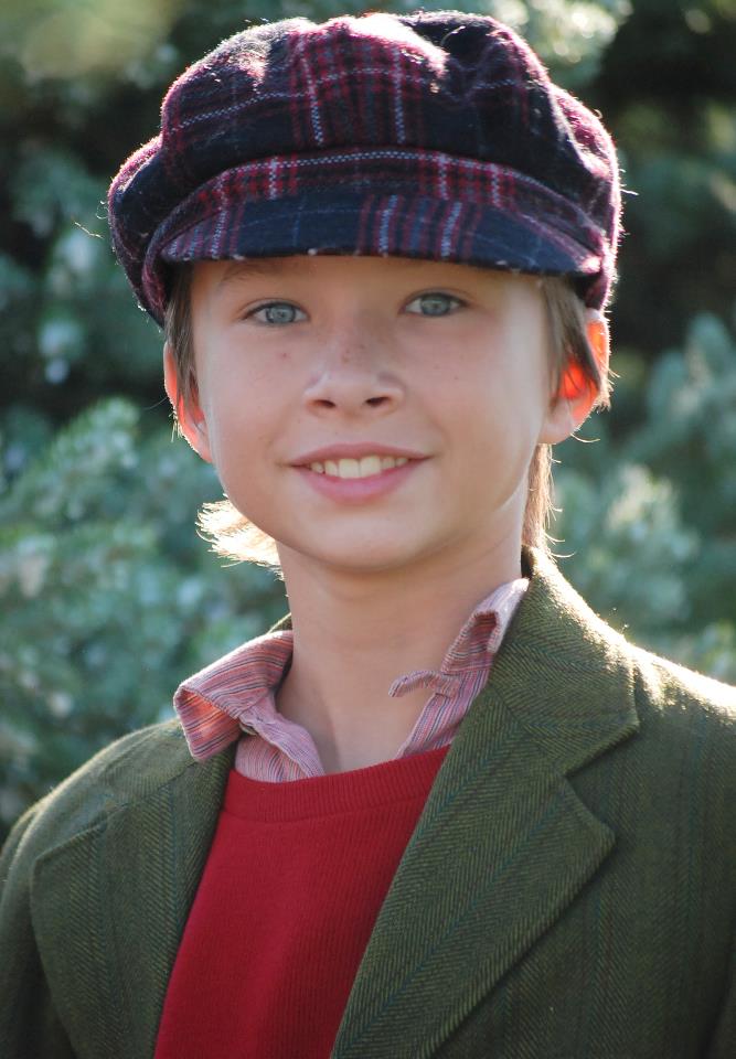 Cranberry Fries Christmas Oranges (Review) & Interview w/ Actors!