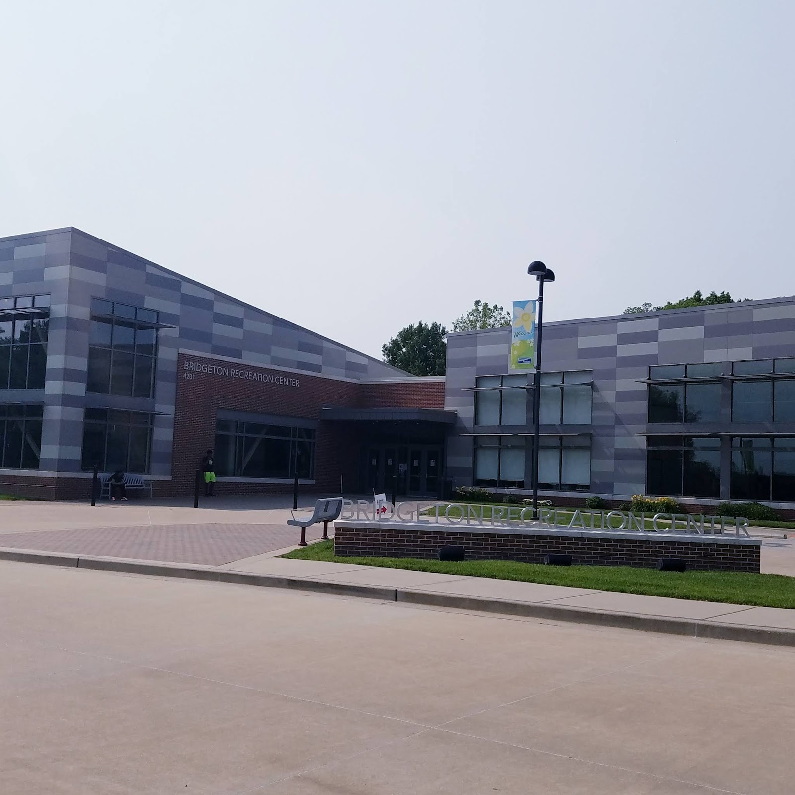 Play St. Louis Bridgeton Indoor Pool, Bridgeton