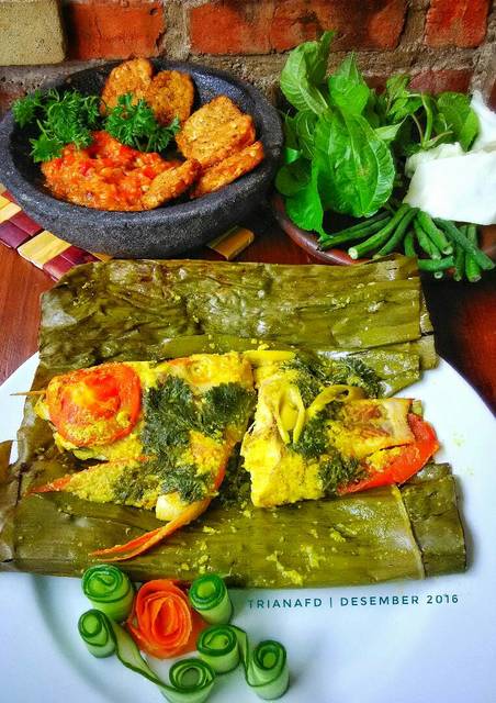 Ikan Bandeng Tanpa Tulang Trik Termudah Cuma 1 Menit Youtube Ikan Masakan Makanan Dan Minuman