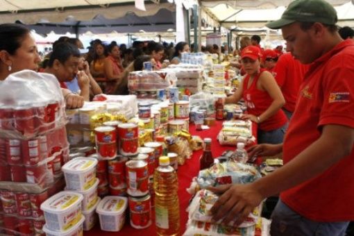 Alimentos no pueden llegar a Venezuela por bloqueo de EE.UU. Alimentos no pueden llegar a Venezuela por bloqueo de EE.UU.