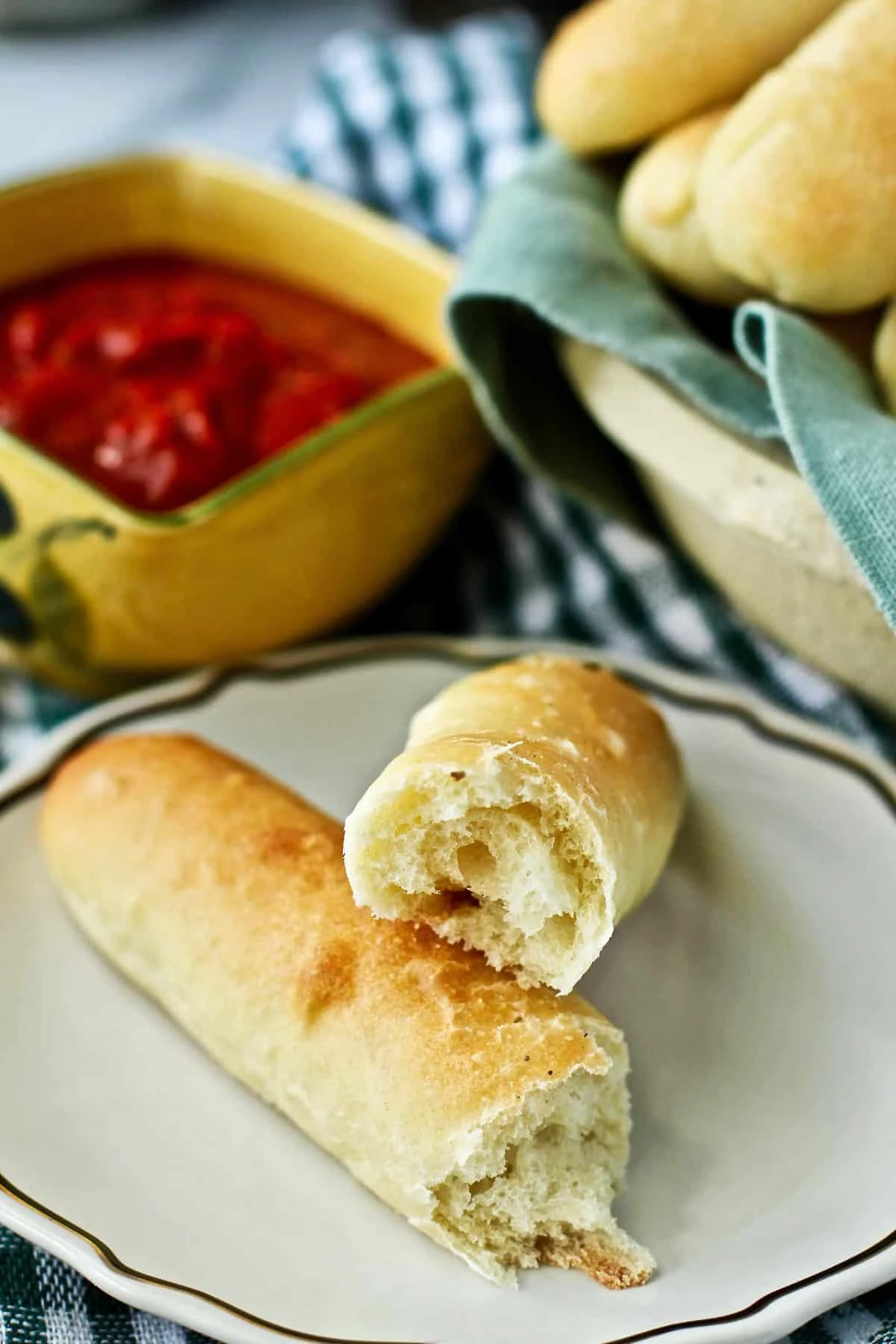 Copycat Olive Garden Breadsticks Karen's Kitchen Stories