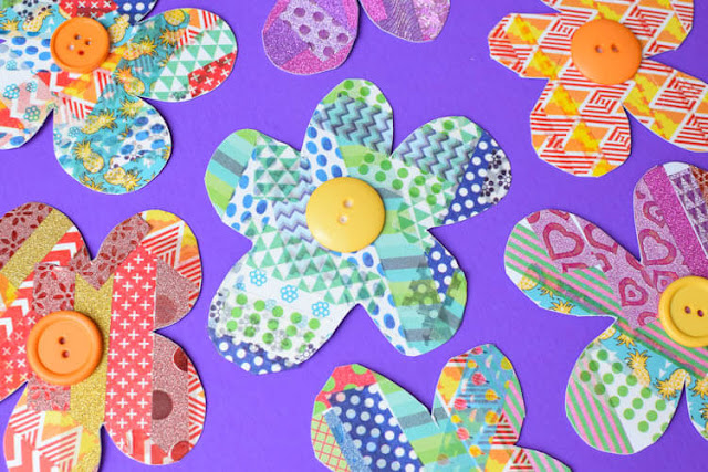 Washi Tape Flowers- Quick and easy craft for kids. Fun fine motor work for spring, great for preschool, kindergarten, or elementary children.