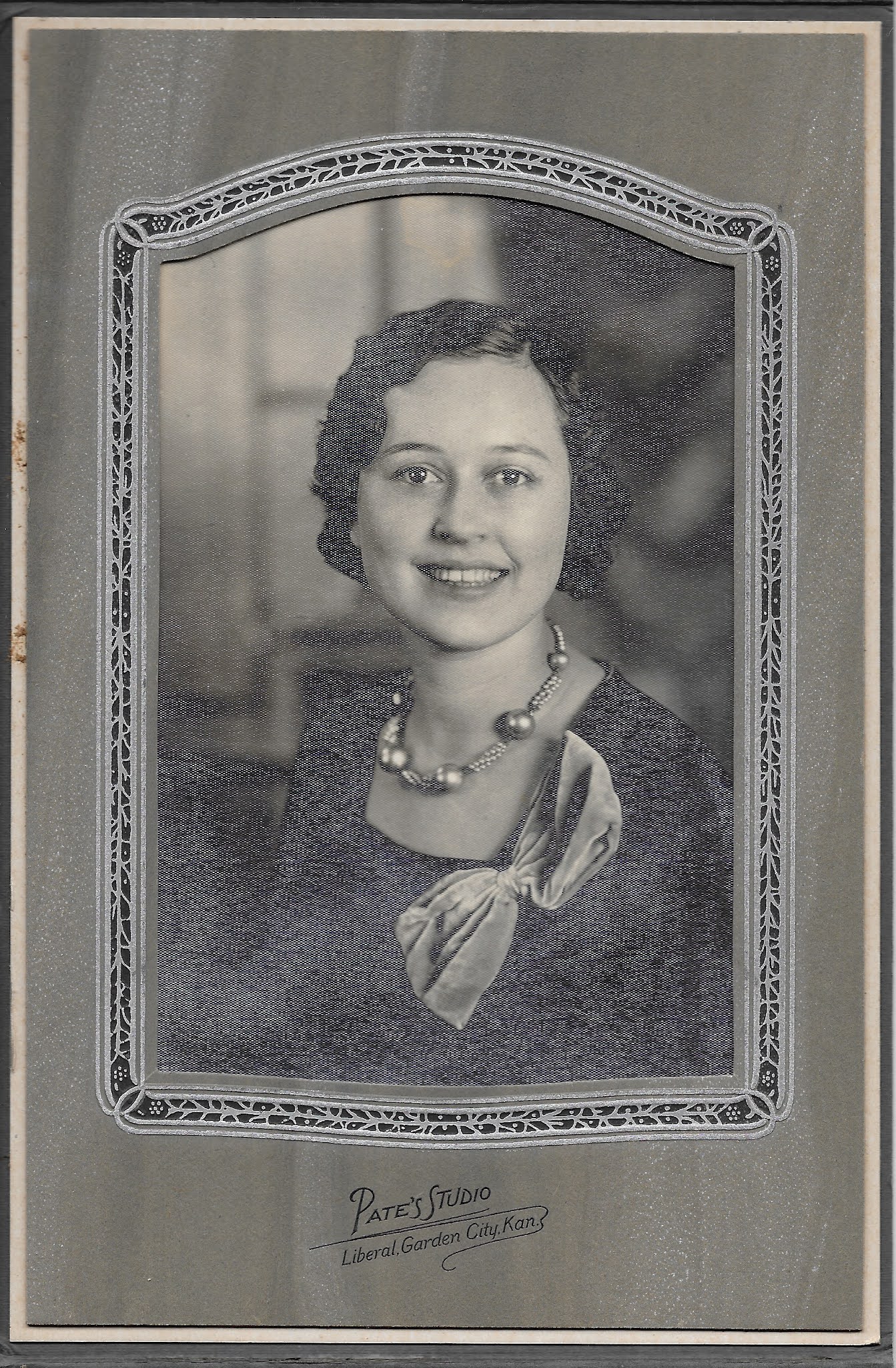 Michael G Skidmore 19201940 Charles E. Skidmore Jr. Columbus Kansas