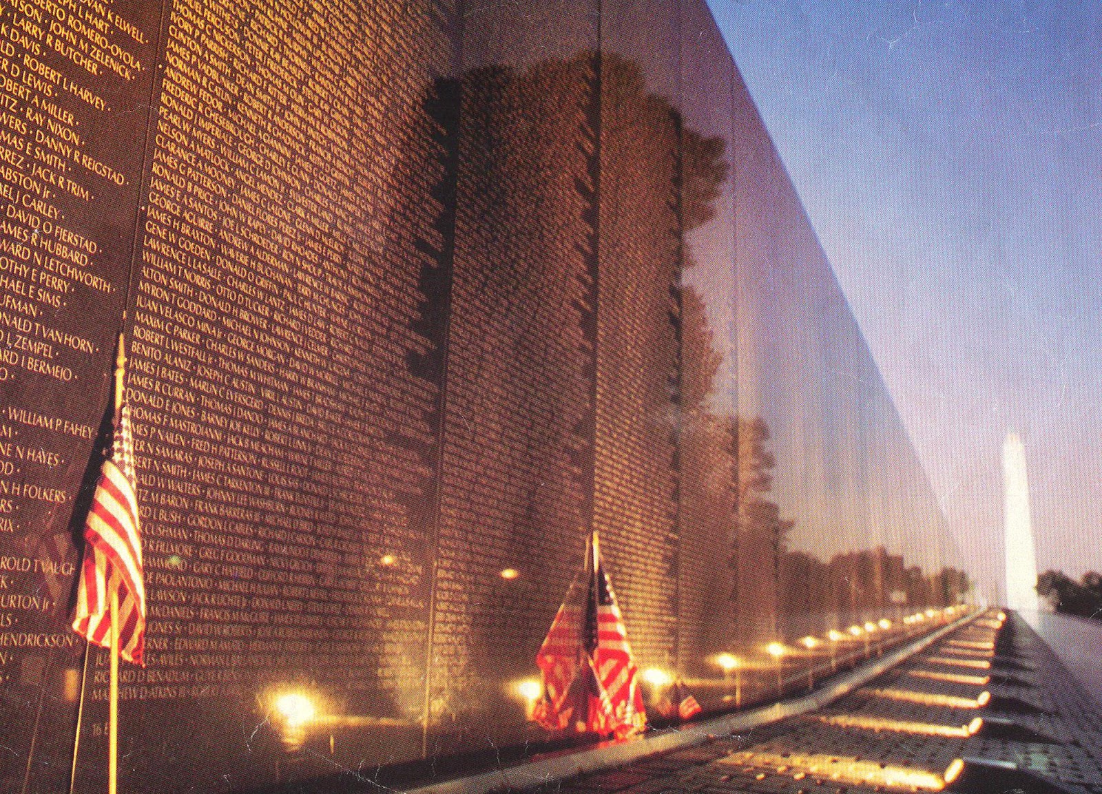 Night View, Vietnam Veterans Memorial скачать