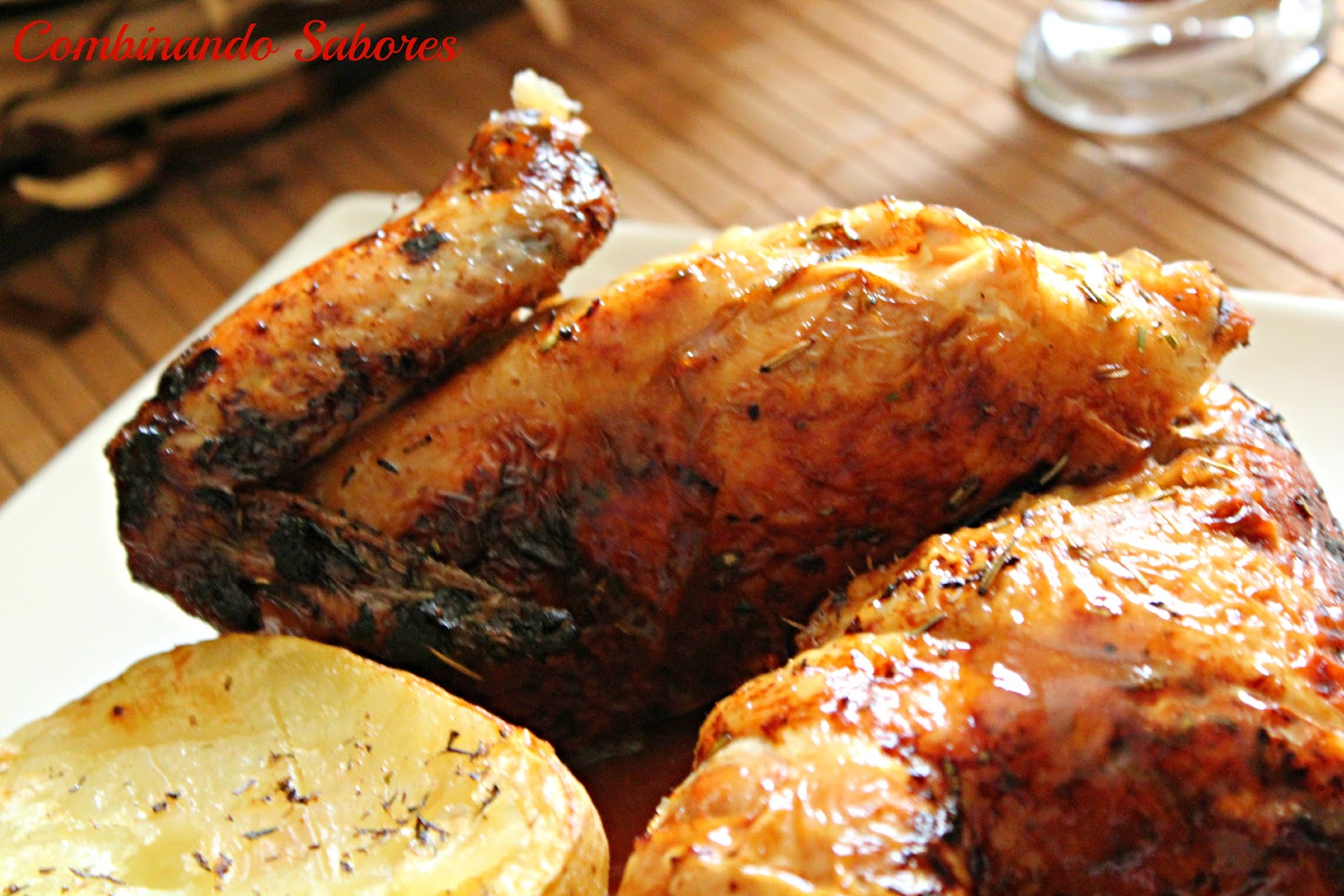 COMBINANDO SABORES POLLO AL HORNO CON SALSA DE NARANJA Y MIEL COMBINANDO SABORES POLLO AL HORNO CON SALSA DE NARANJA Y MIEL