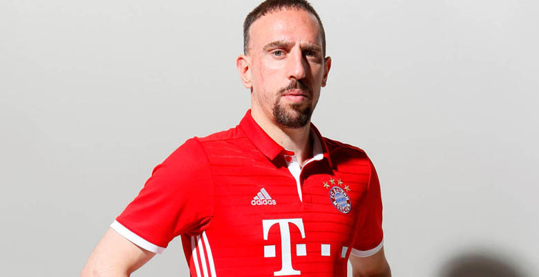 Patois consumptie Afzonderlijk Bayern München 16-17 Home Kit Released - Footy Headlines