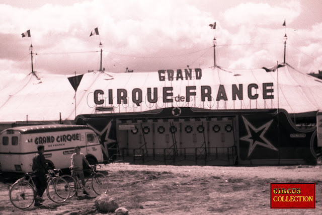 Grand Cirque de France (Gruss) 1966 Photo Hubert Tièche    Collection Philippe Ros 