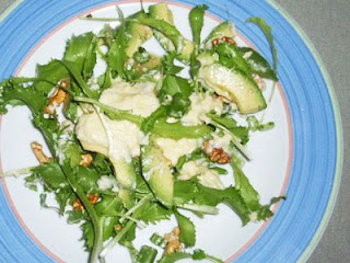 ensalada con crema de queso