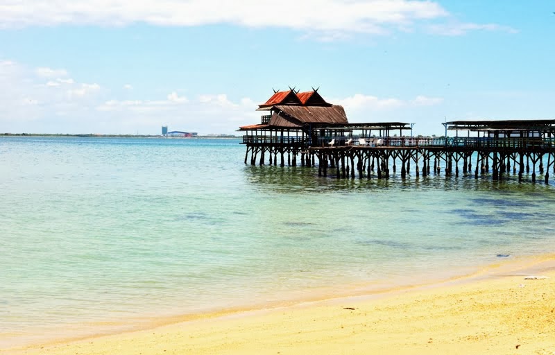 Wisata di Pulau Khayangan - ARSY Tours & Travel | Tour Operator Travel