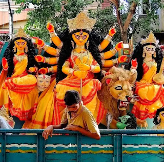 Durga Puja Photos, Images 2023 - Durga Puja Pandal Photo Gallery Kolkata