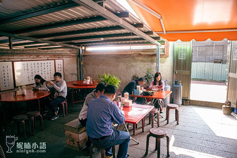 【金門美食】金道地小吃。超豪氣鮮蚵蓋麵線