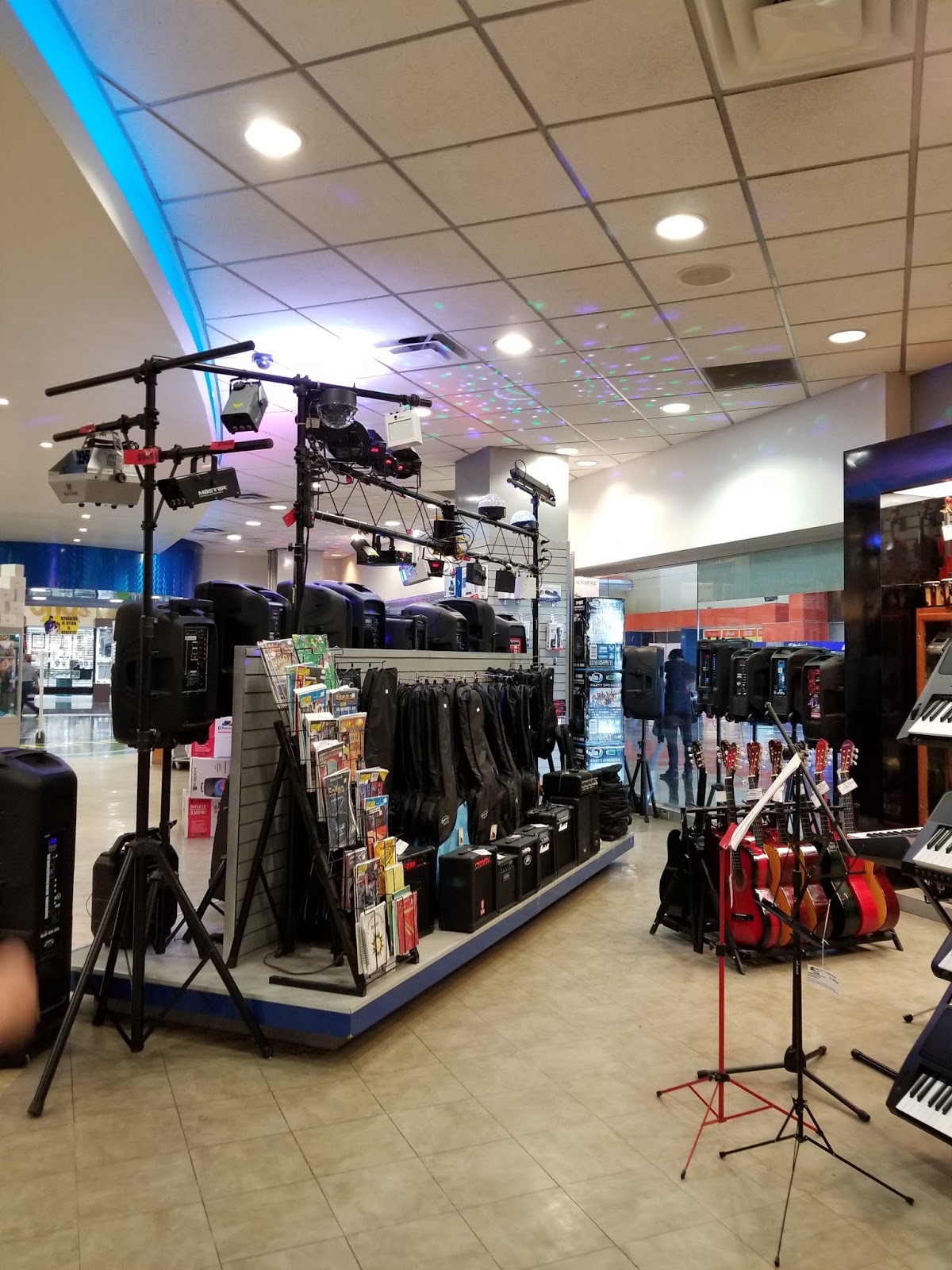 The Louisiana and Texas Retail Blogspot Plaza Juarez Mall CD Juarez Mexico