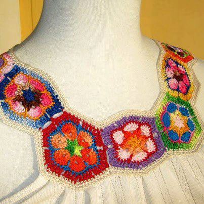 Tina's handicraft : 62 designs & patterns 4crochet collars