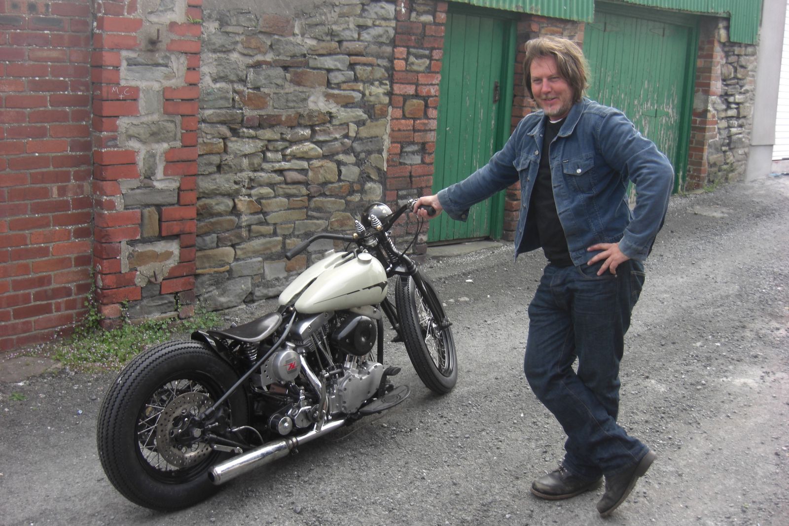 pan shovel motor