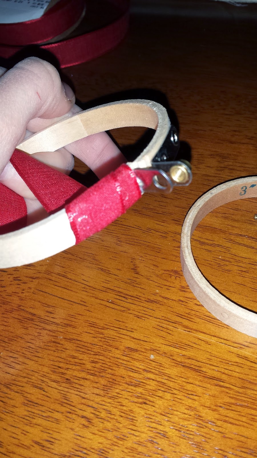 Munchkin and Bean Ribbon Wrapped Embroidery Hoop Tutorial