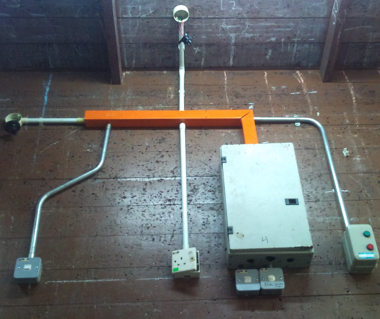 The World Through Electricity: Types of wiring : Combined wiring