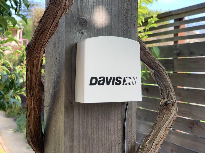 Davis AirLink, a professional air quality sensor for indoor & outdoor use.