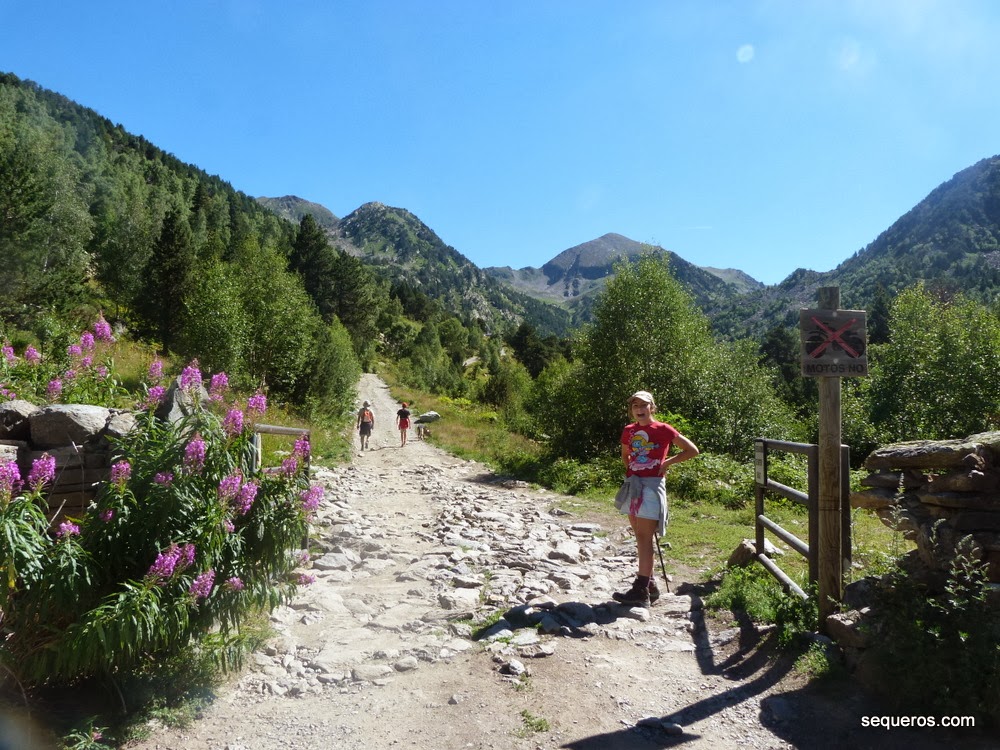 Senderos y excursiones RUTA DEL LAGO L’ESTANYÓ