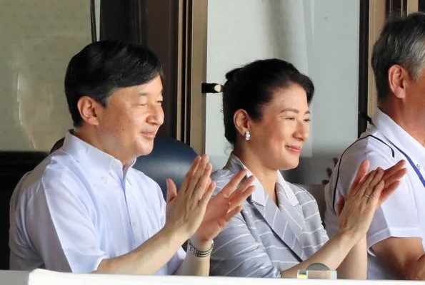 Crown Prince Naruhito and Crown Princess Masako of Japan visited Kobe Children's Hospital and Kobe Proton Center in Kobe