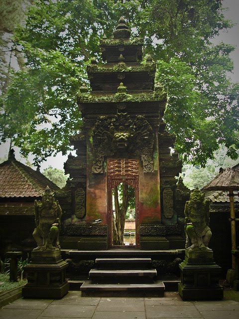 Banaglore Deaf: The gate to Tampak Siring Temple in Bali, Indonesia