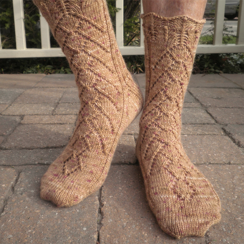 minding my own stitches FO Friday Harbor Socks