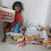 Caetité: Menino de 7 anos junta dinheiro com venda de ‘geladinhos’ e doa cestas básicas para famílias carentes