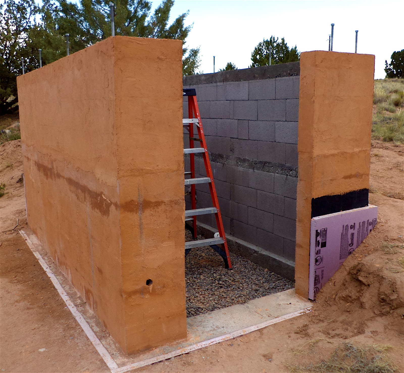 Alt. Build Blog Building A Well House 3 More On Dry Stack Cement Block