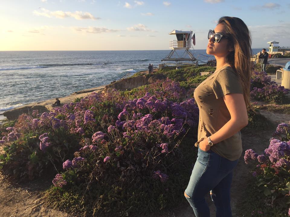 FOTO-FOTO Seksi Sarah Azhari, Si Cantik yang Pernah Jadi Simbol Seks di