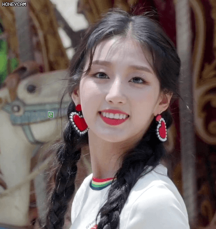 귀엽고 예쁜 고라니 예인