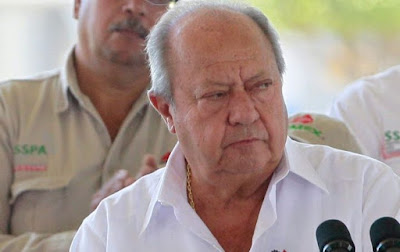 Renuncia Romero Deschamps como líder del sindicato petrolero