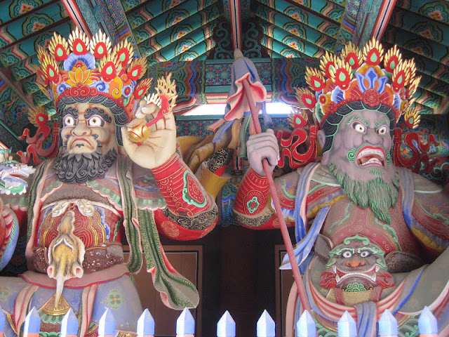 On the Flipside: A Korean Adventure: Sudeoksa Temple and Yesan Apple ...